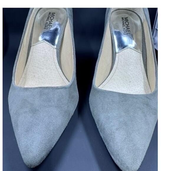 "MICHAEL KORS" ALINA FLEX, NEW!!Gray Pumps, SZ 10M, Office Suede,NO BOX ,NO TAGS - Picture 3 of 12
